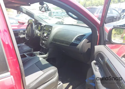 2014 Chrysler Town & Country S from USA, damaged, VIN 2C4RC1HG3ER239934